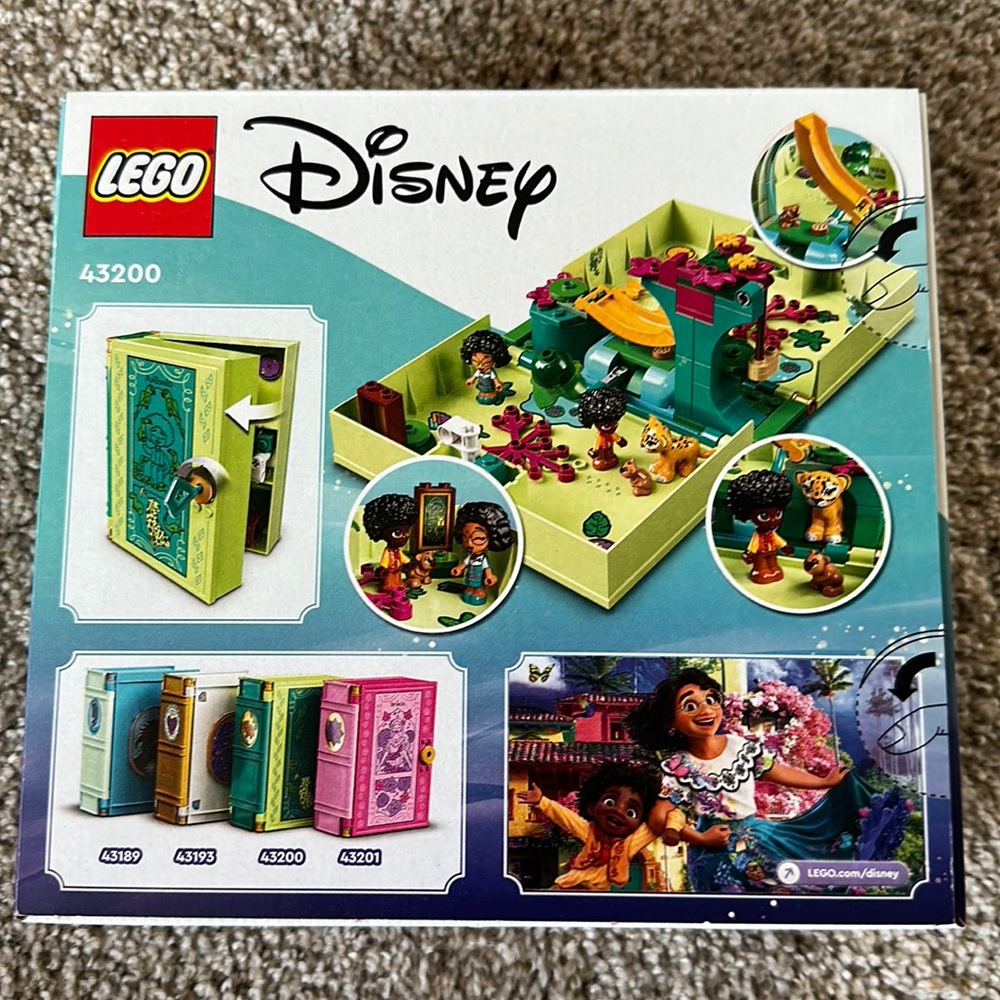 LEGO Disney 43200 Set "Princess Encanto Antonio's Magic" New in box